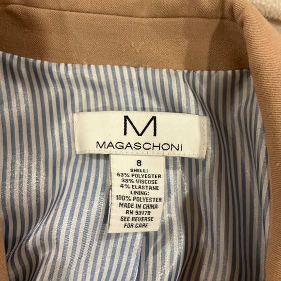 Magaschoni Tan Blazer - Picture 4 of 5